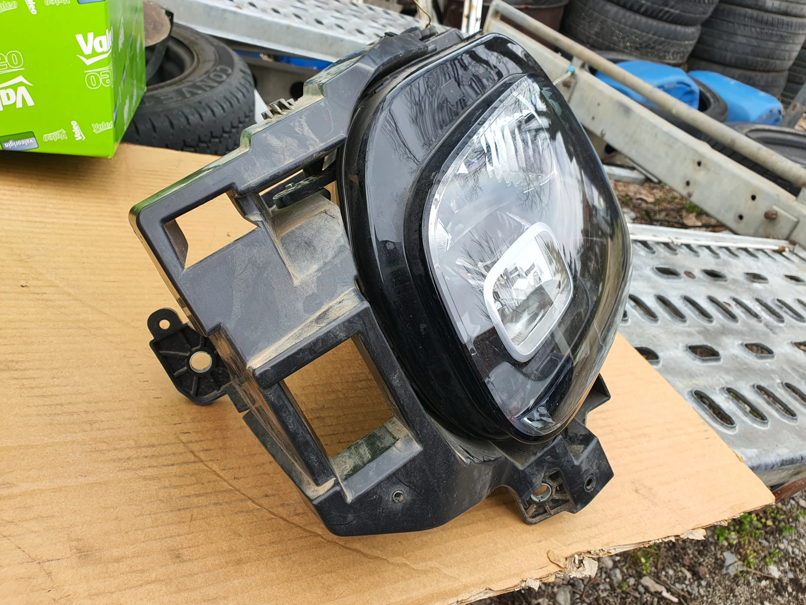 Фар Ситроен Ц3 Аиркрос/Citroën C3 Aircross, снимка 7 - Части - 54061834