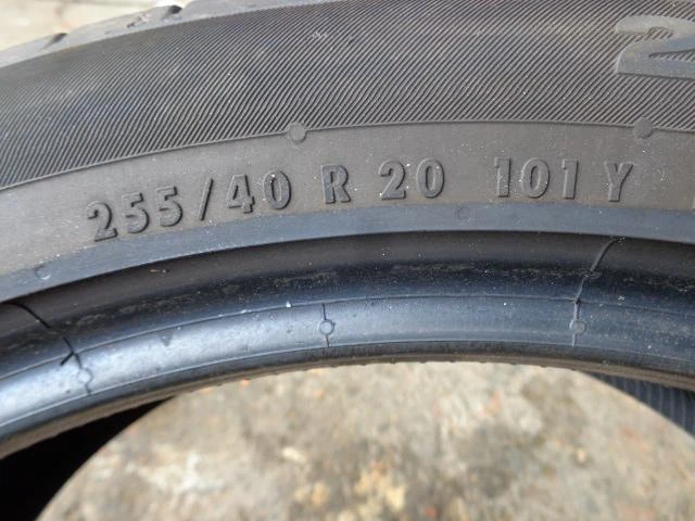 Гуми Летни 255/40R20, снимка 11 - Гуми и джанти - 18315237