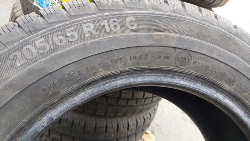 Гуми Зимни 205/65R16, снимка 7 - Гуми и джанти - 27418018