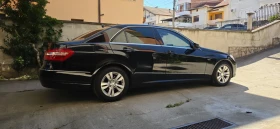 Mercedes-Benz E 220, снимка 11