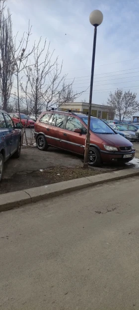 Opel Zafira, снимка 2