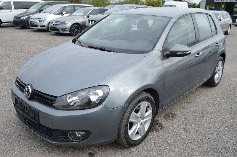 VW Golf 1.6-LPG-KLIMA, снимка 1 - Автомобили и джипове - 45782940