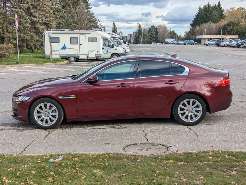 Jaguar XE 2.0D, 180к.с., снимка 4 - Автомобили и джипове - 46989090