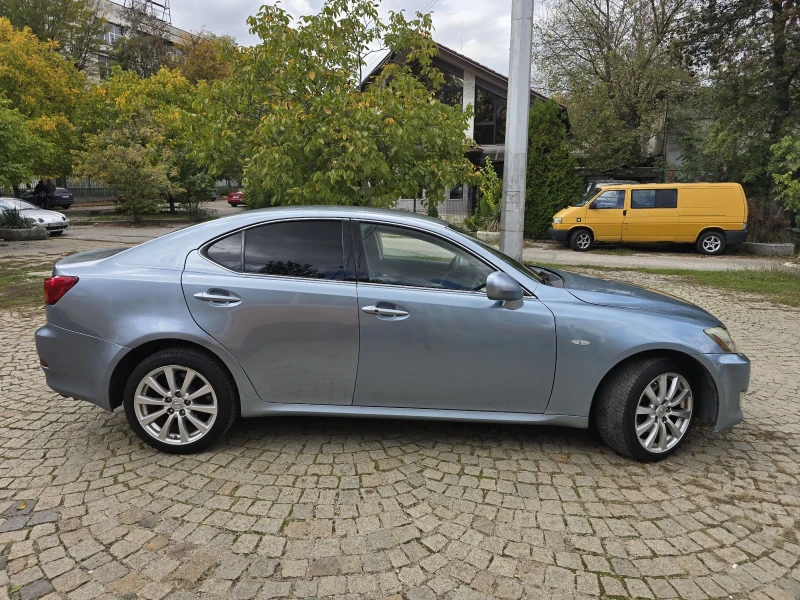 Lexus IS 220d 2.2, снимка 6 - Автомобили и джипове - 47637174