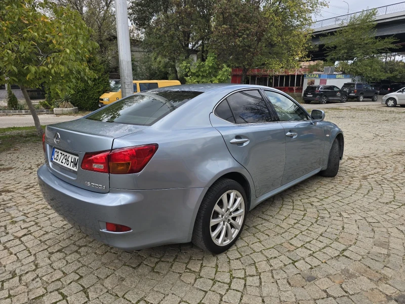 Lexus IS 220d 2.2, снимка 7 - Автомобили и джипове - 47637174