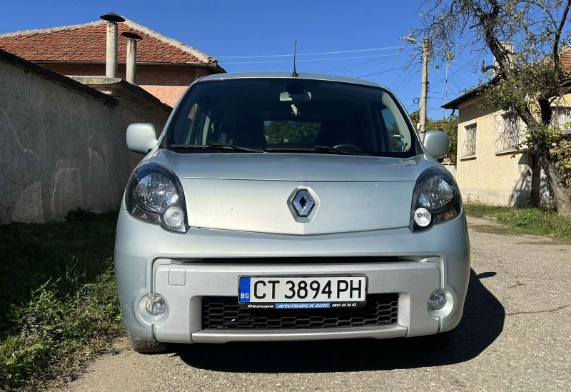 Renault Kangoo Ван, снимка 2 - Автомобили и джипове - 49511589