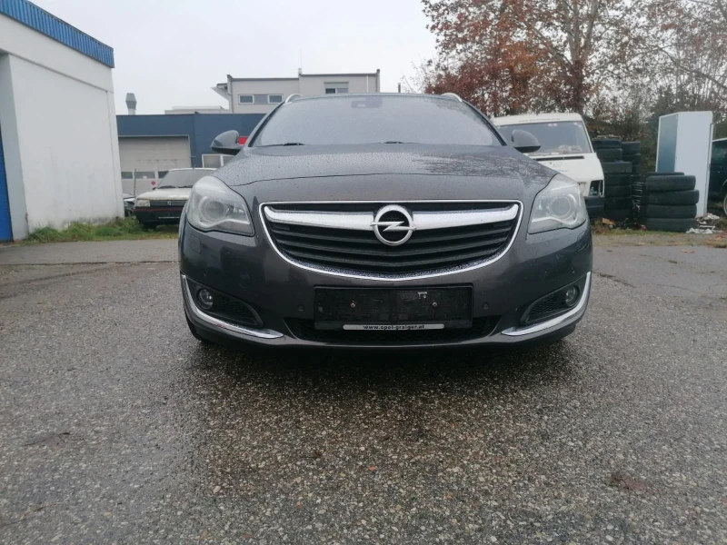 Opel Insignia, снимка 2 - Автомобили и джипове - 48244985