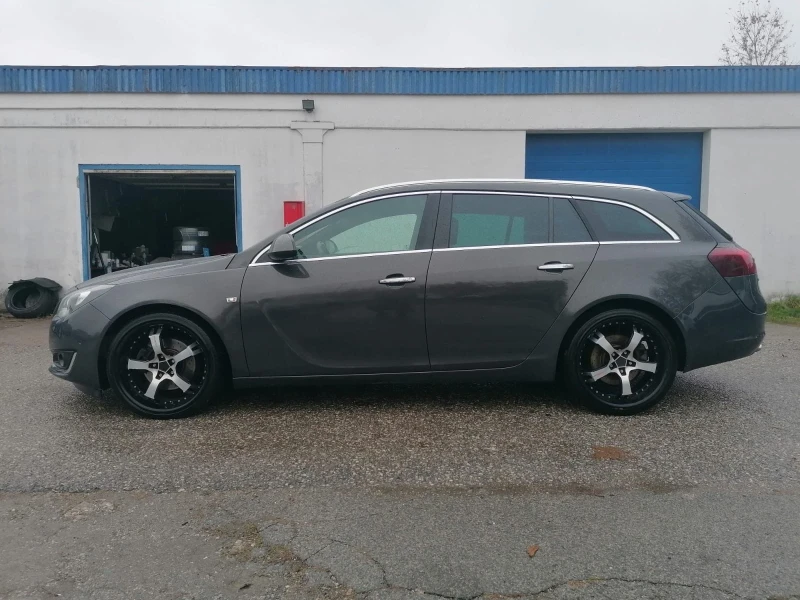 Opel Insignia, снимка 7 - Автомобили и джипове - 48244985