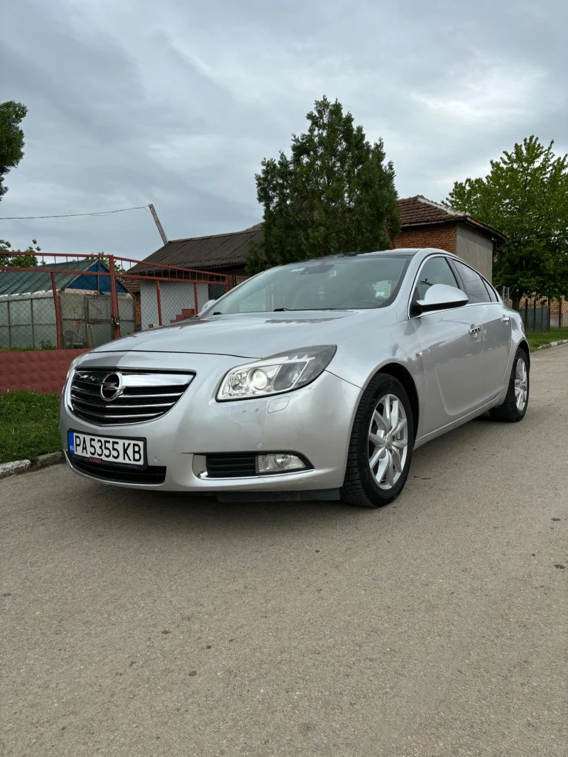 Opel Insignia, снимка 6 - Автомобили и джипове - 48284406