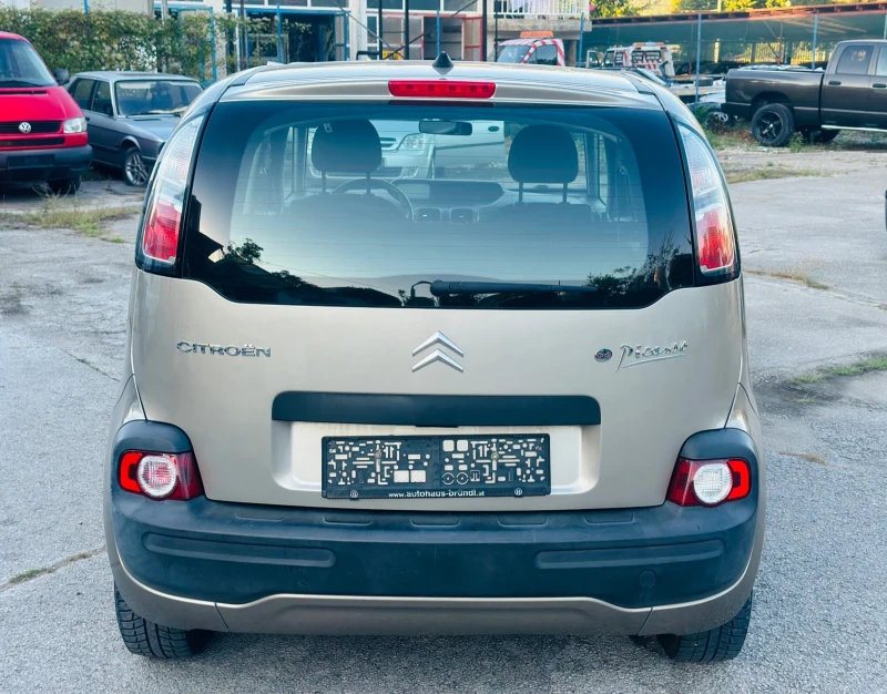 Citroen C3 Picasso 1.4I-95кс, снимка 7 - Автомобили и джипове - 51541827