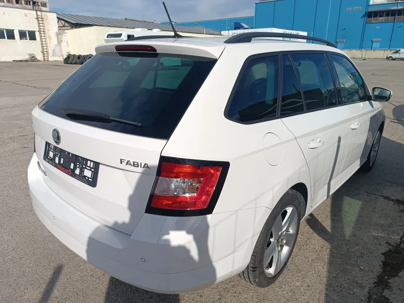 Skoda Fabia 1, 4 Disel, КОЛЕДНА ПРОМОЦИЯ, Euro 6, ЛИЗИНГ, снимка 4 - Автомобили и джипове - 52179637