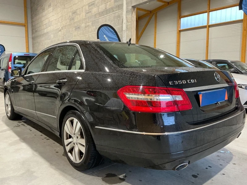 Mercedes-Benz E 350 CDI* Avantgarde* Подгрев* Обдухване* Дистроник* 4M, снимка 3 - Автомобили и джипове - 52397682
