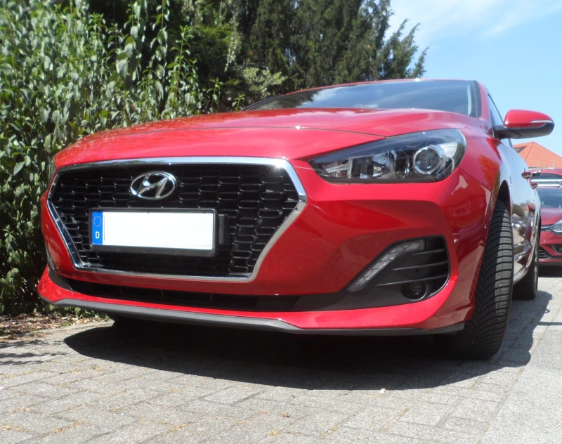 Hyundai I30 Fastback CRDi, снимка 3 - Автомобили и джипове - 52337794