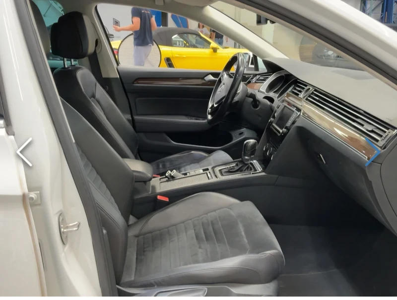 VW Passat 2, 0 TDI 240ps 4x4 HIGHLINE, снимка 9 - Автомобили и джипове - 52543019