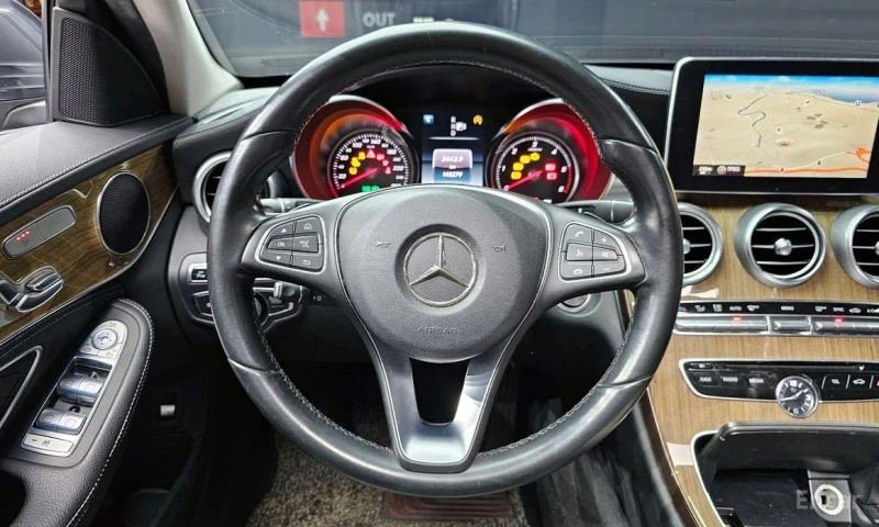 Mercedes-Benz C 220, снимка 13 - Автомобили и джипове - 52826157