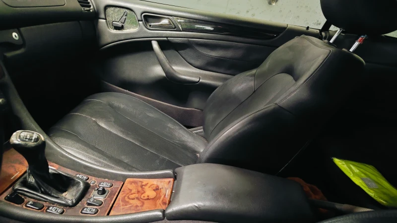 Mercedes-Benz CLK Cabrio, снимка 7 - Автомобили и джипове - 52944450