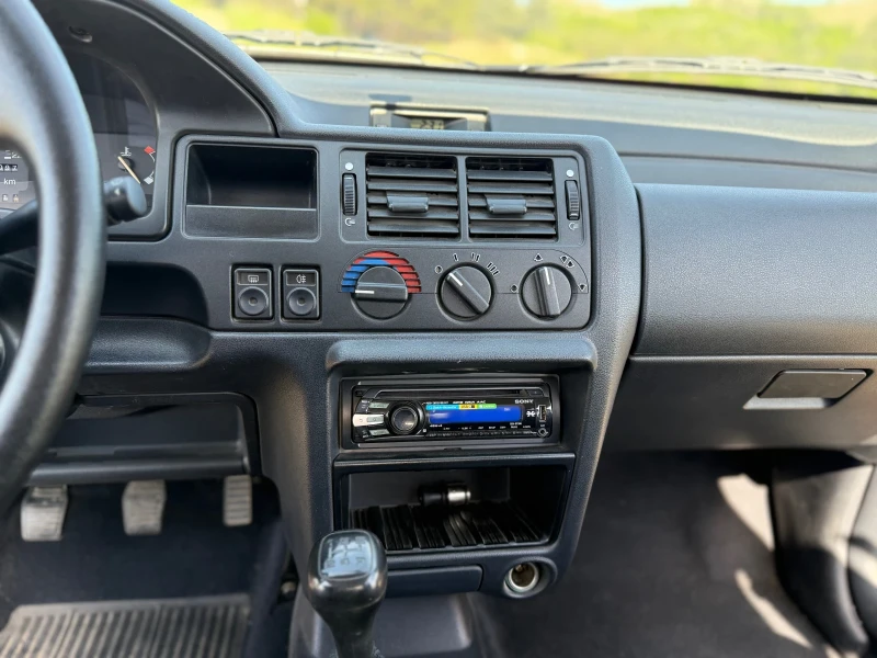 Ford Escort, снимка 10 - Автомобили и джипове - 53060234