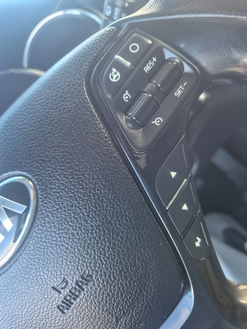 Kia Ceed 1.6 CRDI GT-line, снимка 14 - Автомобили и джипове - 53459575