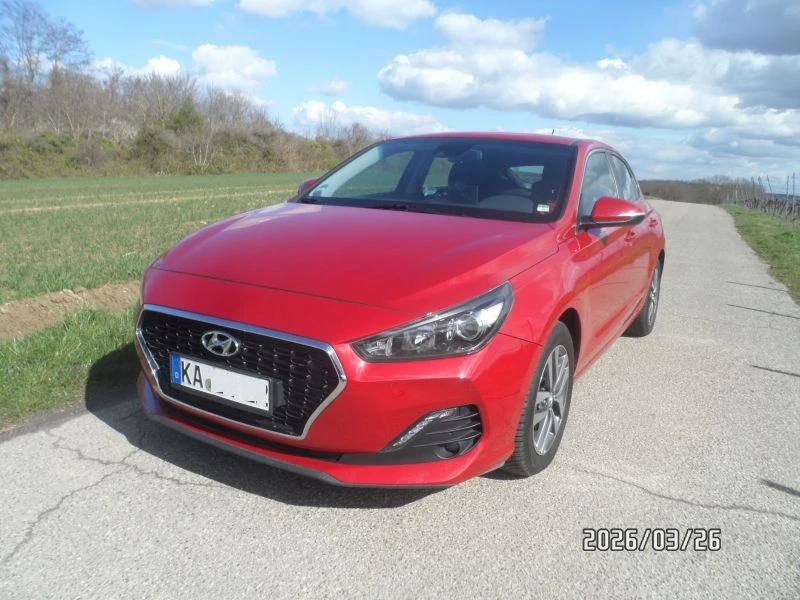 Hyundai I30 Fastback CRDi Германия, снимка 4 - Автомобили и джипове - 52337794