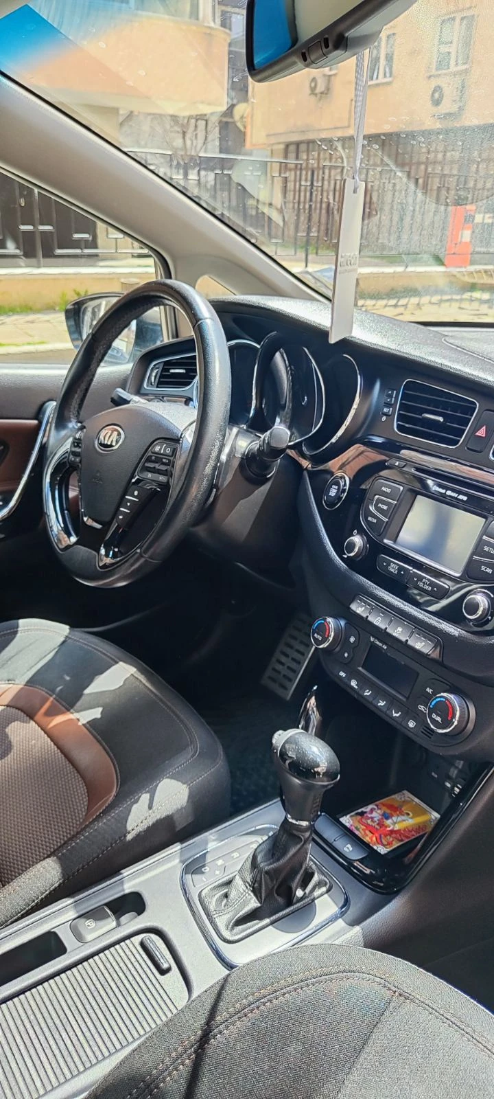 Kia Ceed, снимка 6 - Автомобили и джипове - 54224628