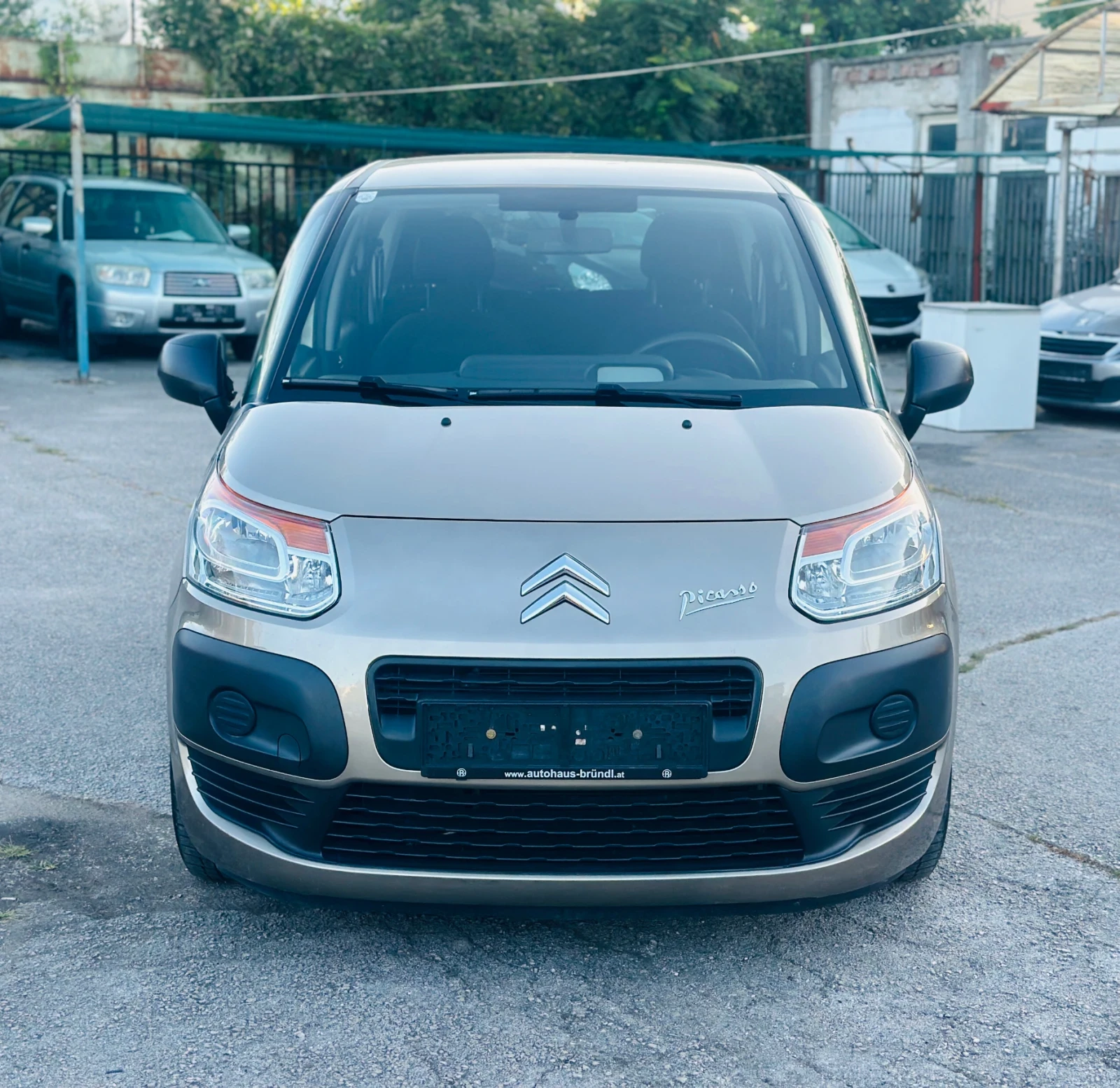 Citroen C3 Picasso 1.4I-95кс, снимка 1