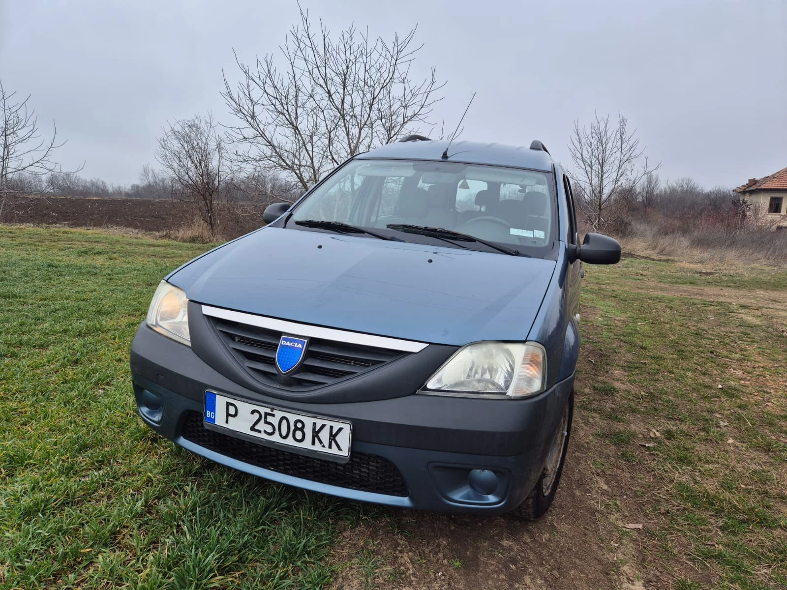 Dacia Logan, снимка 1