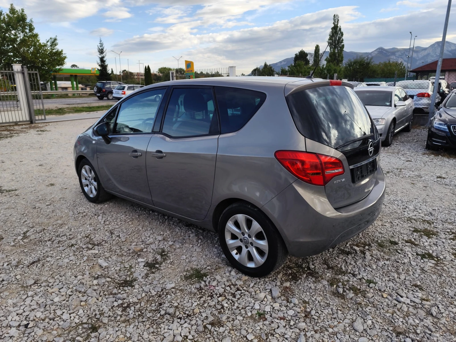 Opel Meriva 1.4 бензин - изображение 8