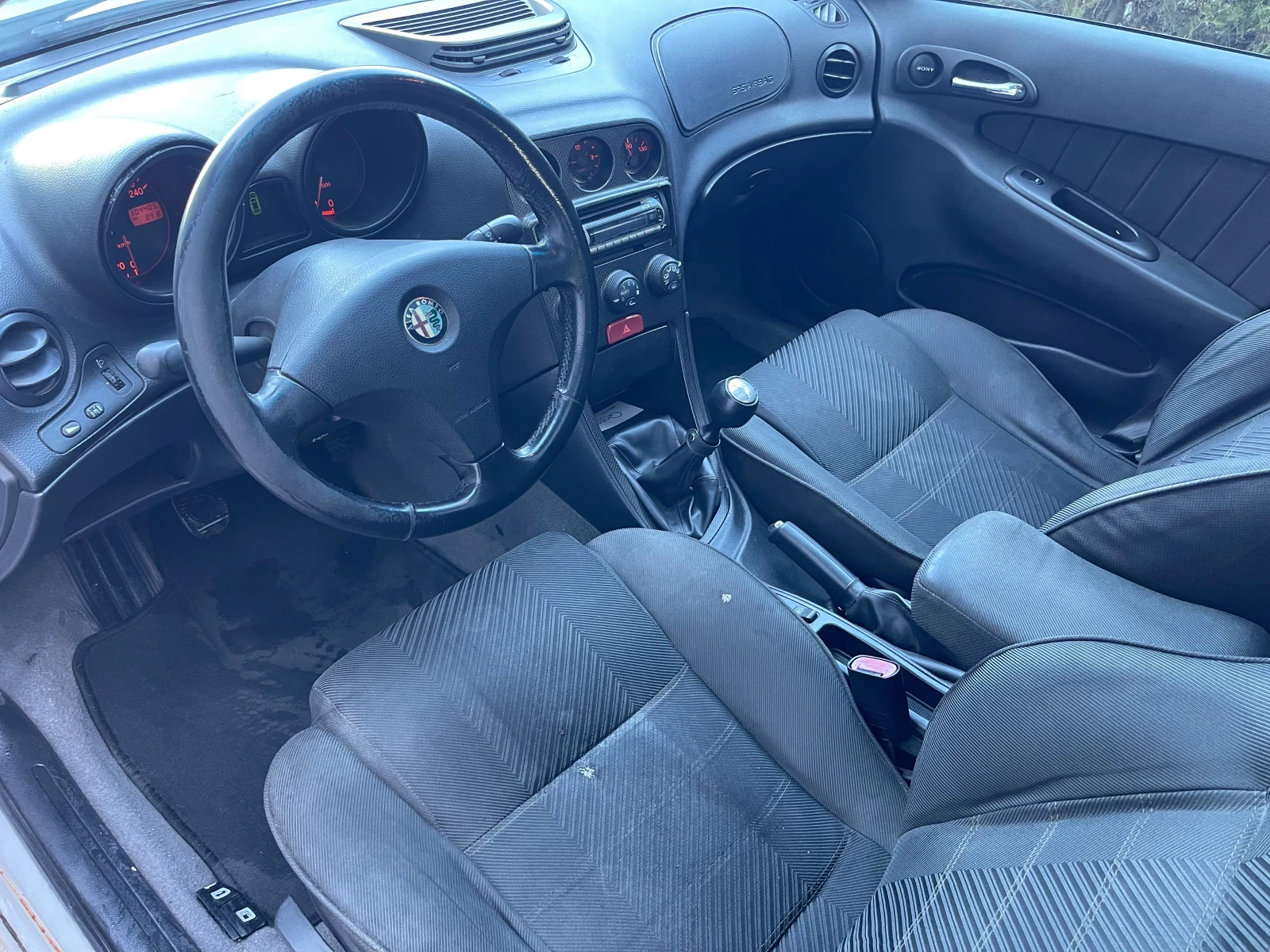 Alfa Romeo 156 2.4 JTD - изображение 9