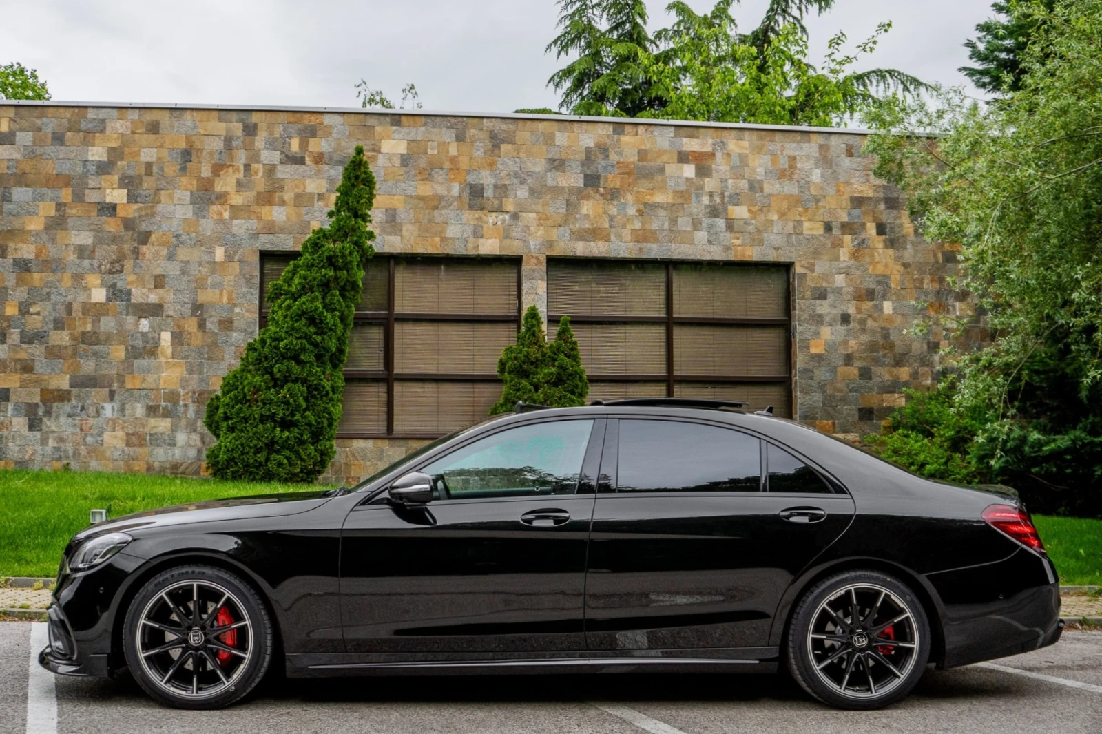 Mercedes-Benz S 350 d* 4MATIC* LONG* BRABUS LIM* 360CAM* NIGHT* 3XT* C - изображение 2