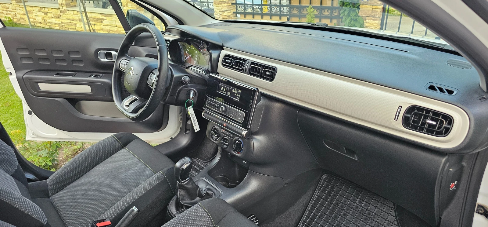 Citroen C3  !!! 37500km  - изображение 9