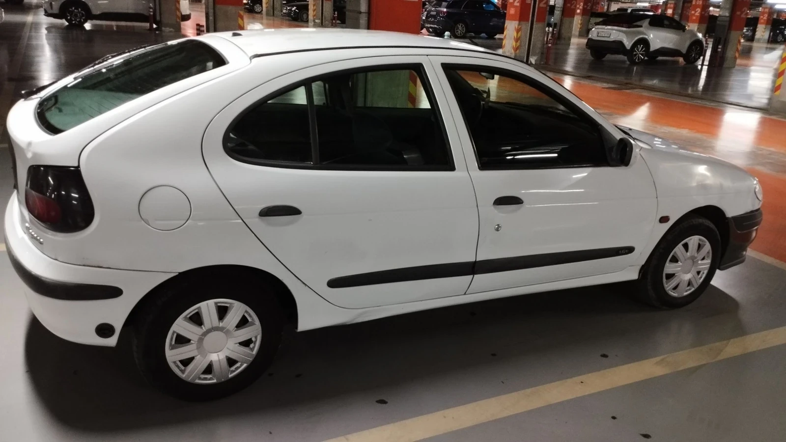 Renault Megane  - изображение 5