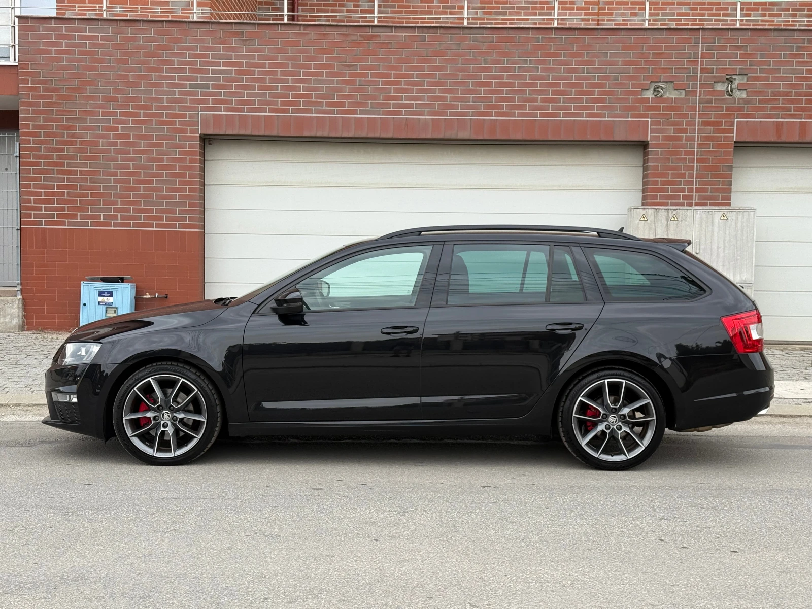 Skoda Octavia VRS-2.0TDI-4X4-AVTOMAT-ШВЕЙЦАРИЯ-TOP - изображение 8