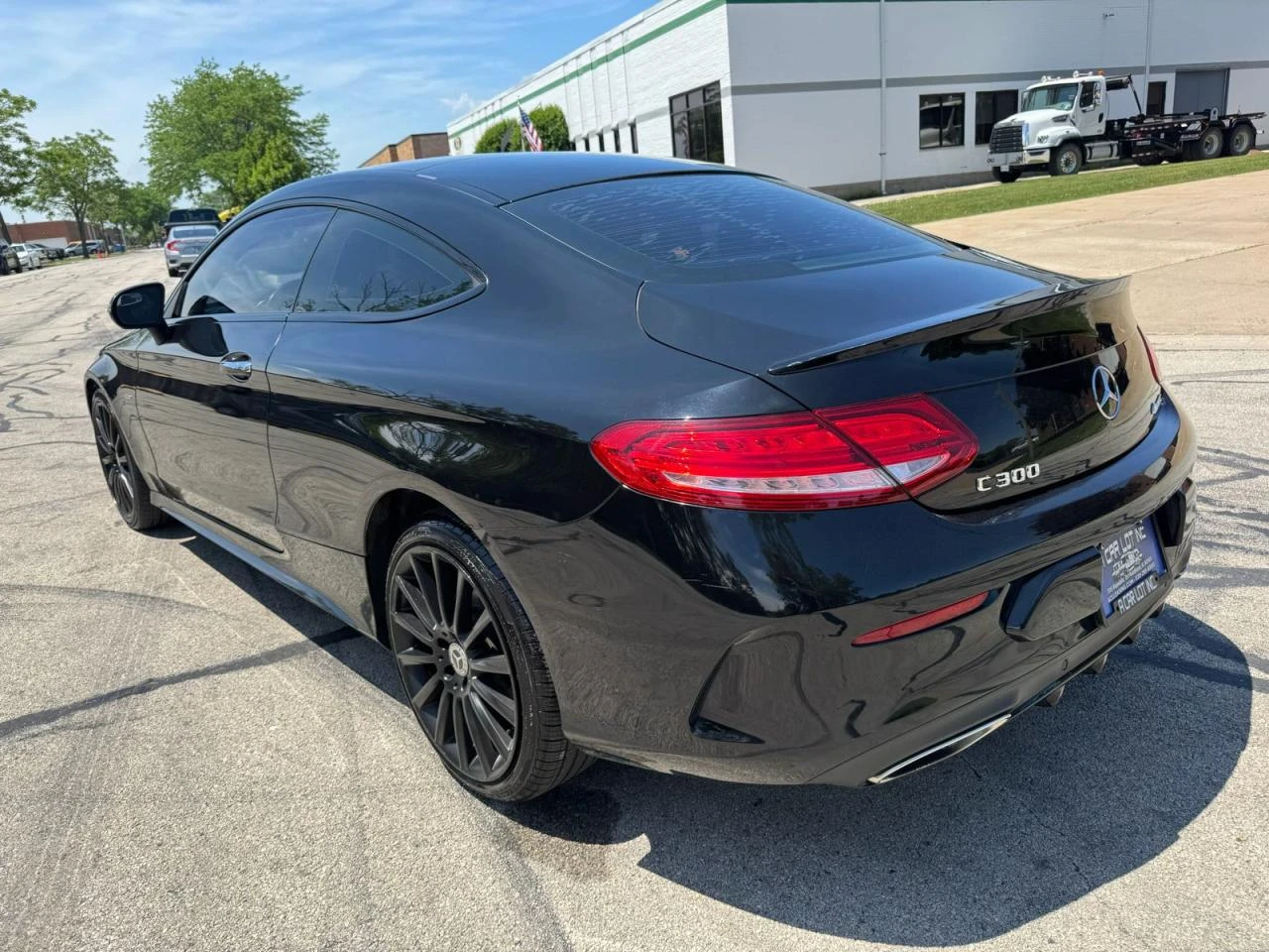 Mercedes-Benz C 300 4MATIC * * CARFAX * * АВТО КРЕДИТ - изображение 3