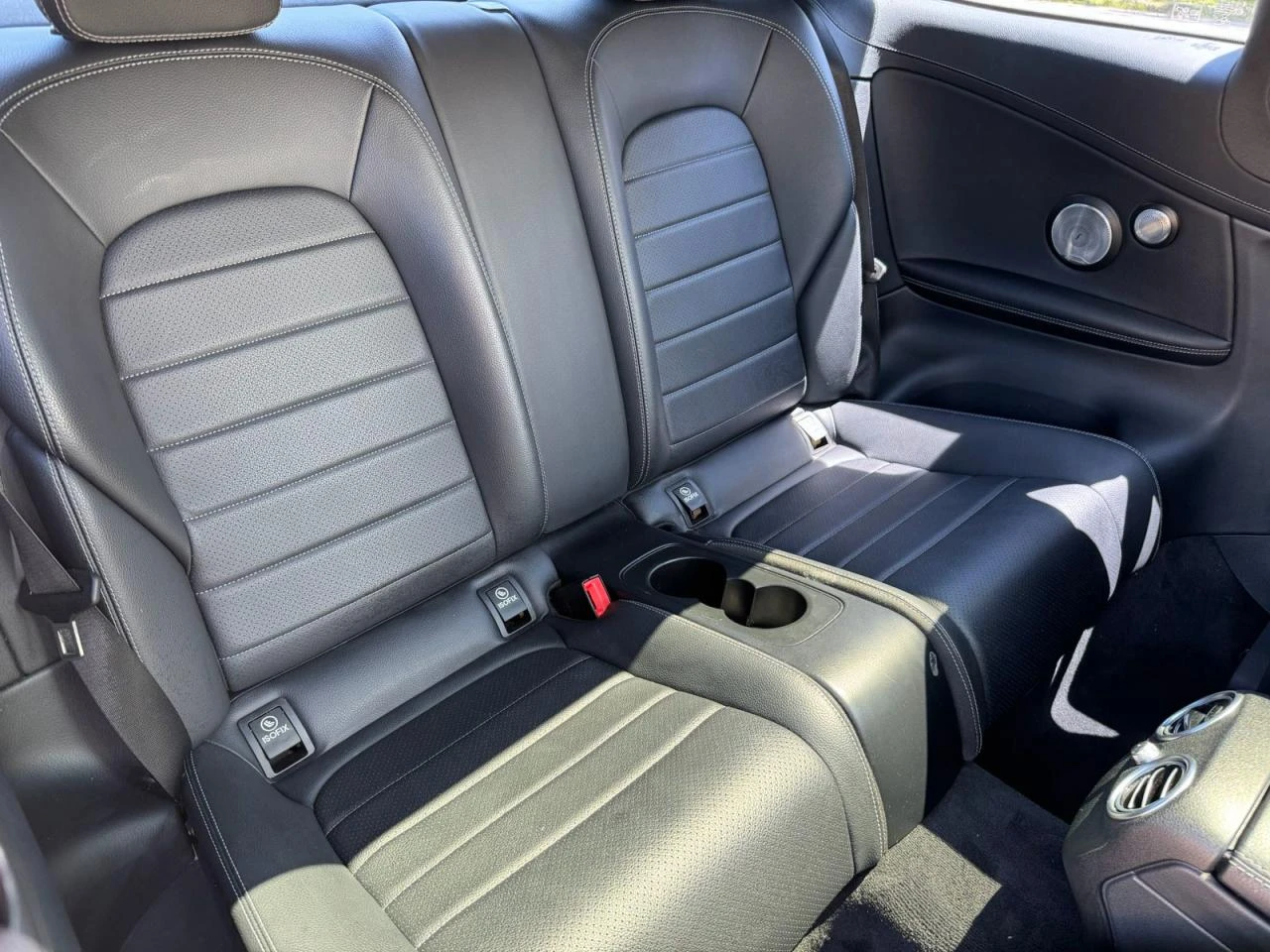 Mercedes-Benz C 300 4MATIC * * CARFAX * * АВТО КРЕДИТ - изображение 7