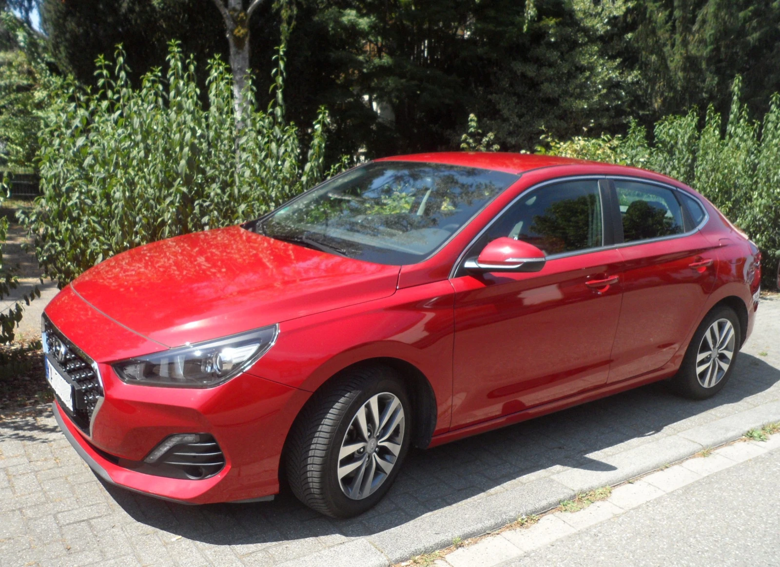 Hyundai I30 Fastback CRDi | Mobile.bg   1