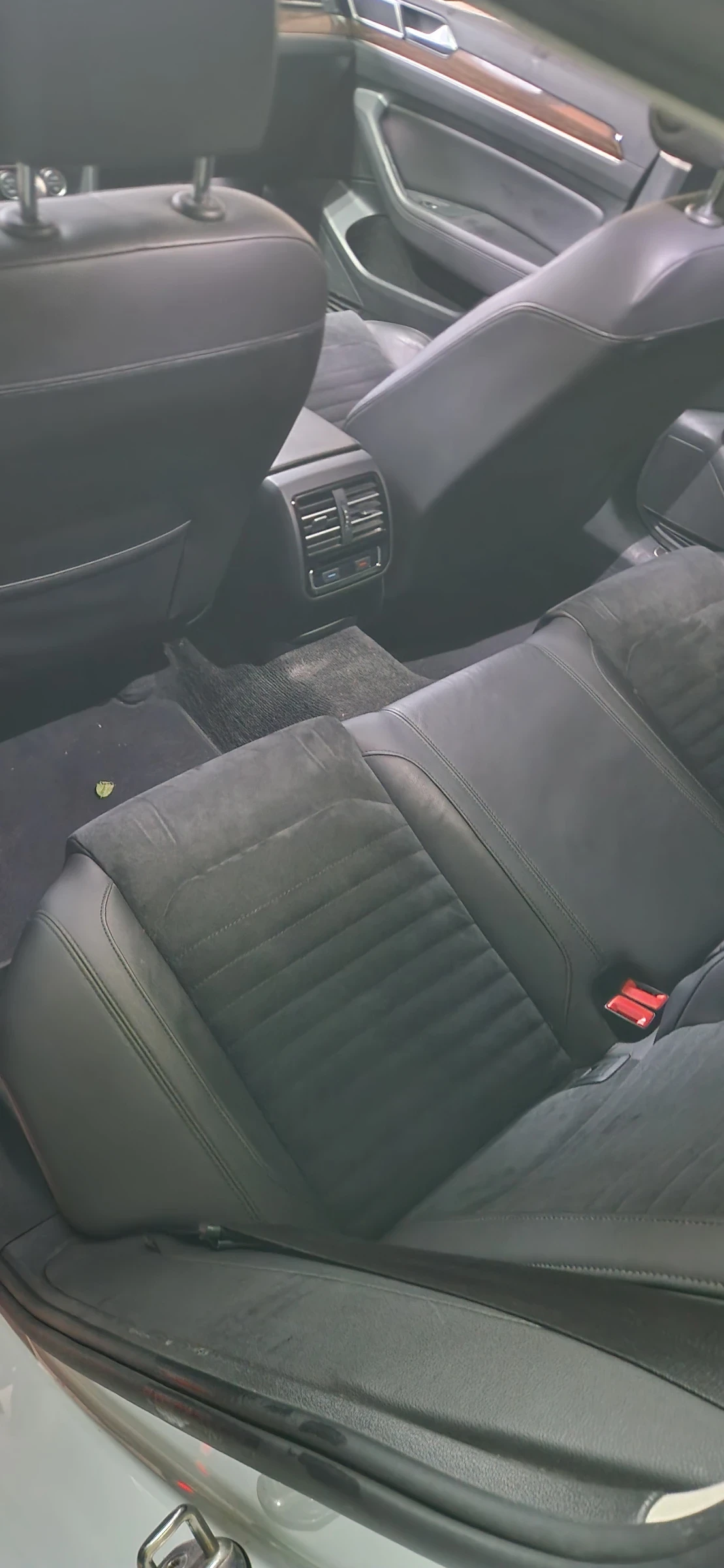 VW Passat 2, 0 TDI 240ps 4x4 HIGHLINE | Mobile.bg � ����������� 11