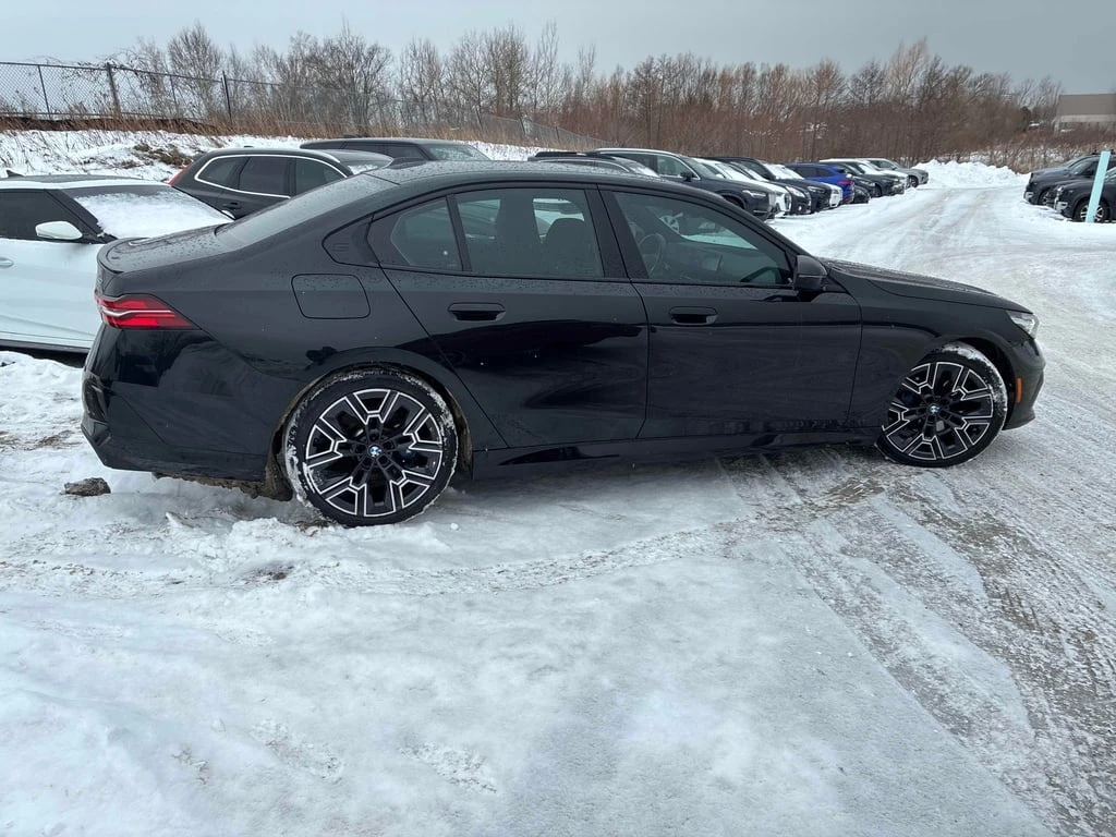 BMW 530 * 530i xDrive * CARFAX * ���� �� �� | Mobile.bg � ����������� 3