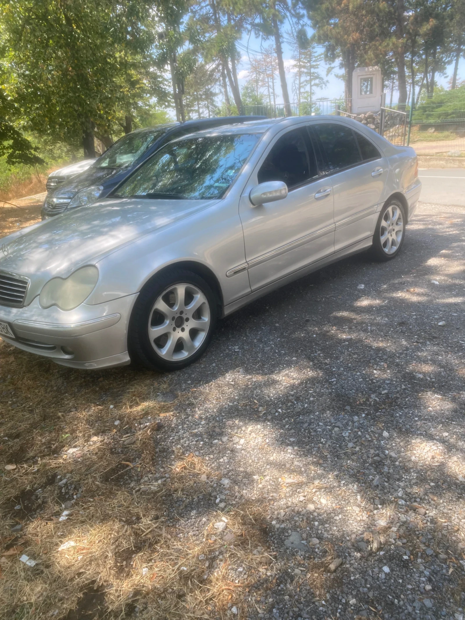 Mercedes-Benz C 200 Konpressor, снимка 5 - Автомобили и джипове - 53709581