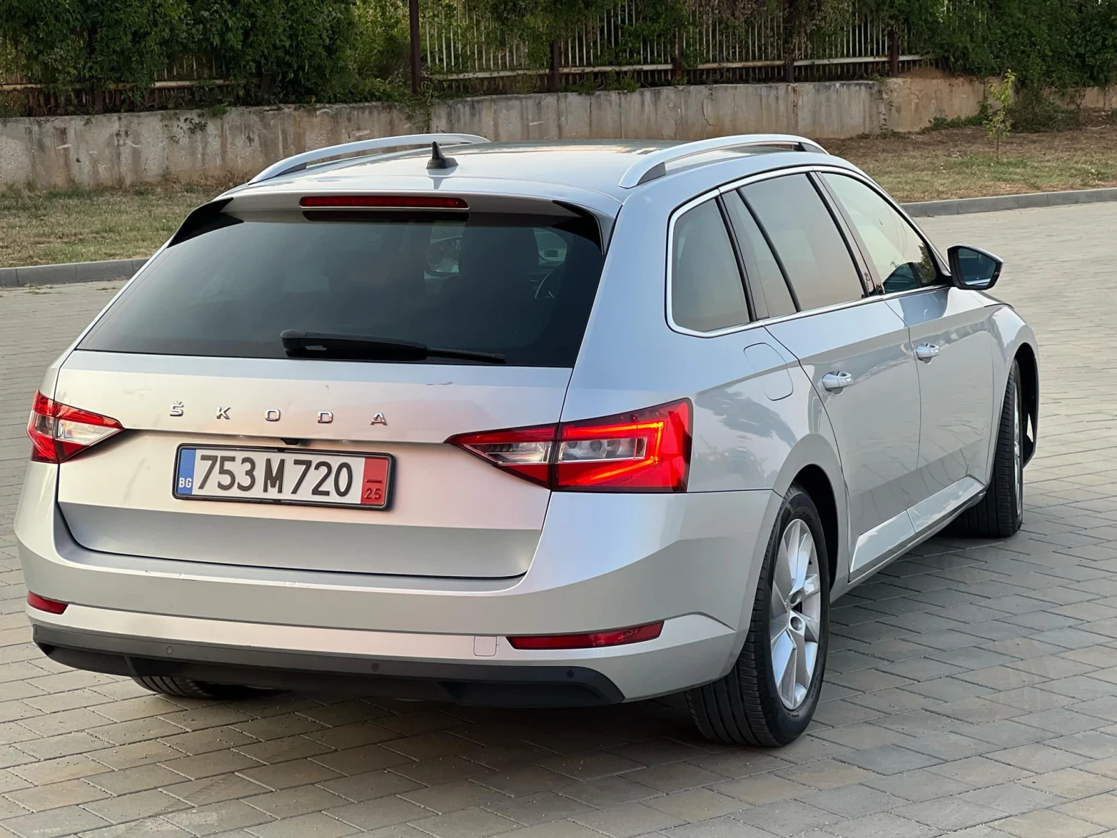 Skoda Superb Без Аналог на Пазара 4х4 Digital , снимка 6 - Автомобили и джипове - 53876330