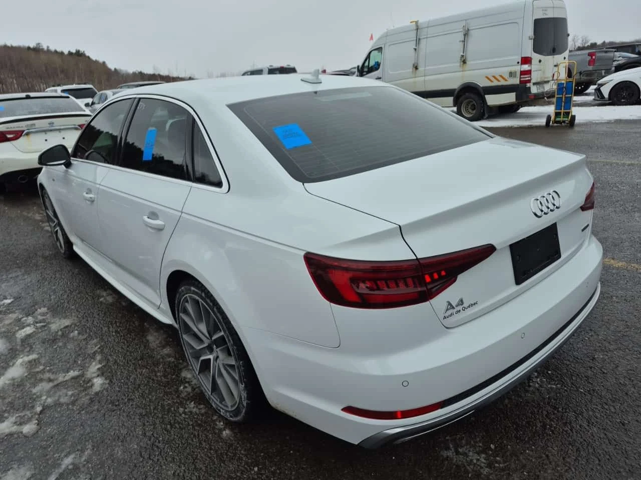 Audi A4 * PROGRESSIV * CARFAX * 2 КЛЮЧА * ШИБИДАХ * , снимка 4 - Автомобили и джипове - 53954893