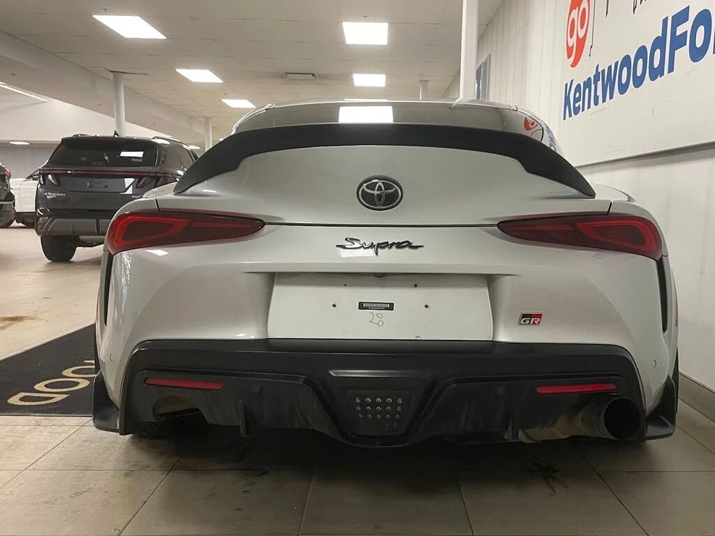 Toyota Supra GR * АвтоКредит* (ЦЕНА ДО БГ), снимка 4 - Автомобили и джипове - 54058726