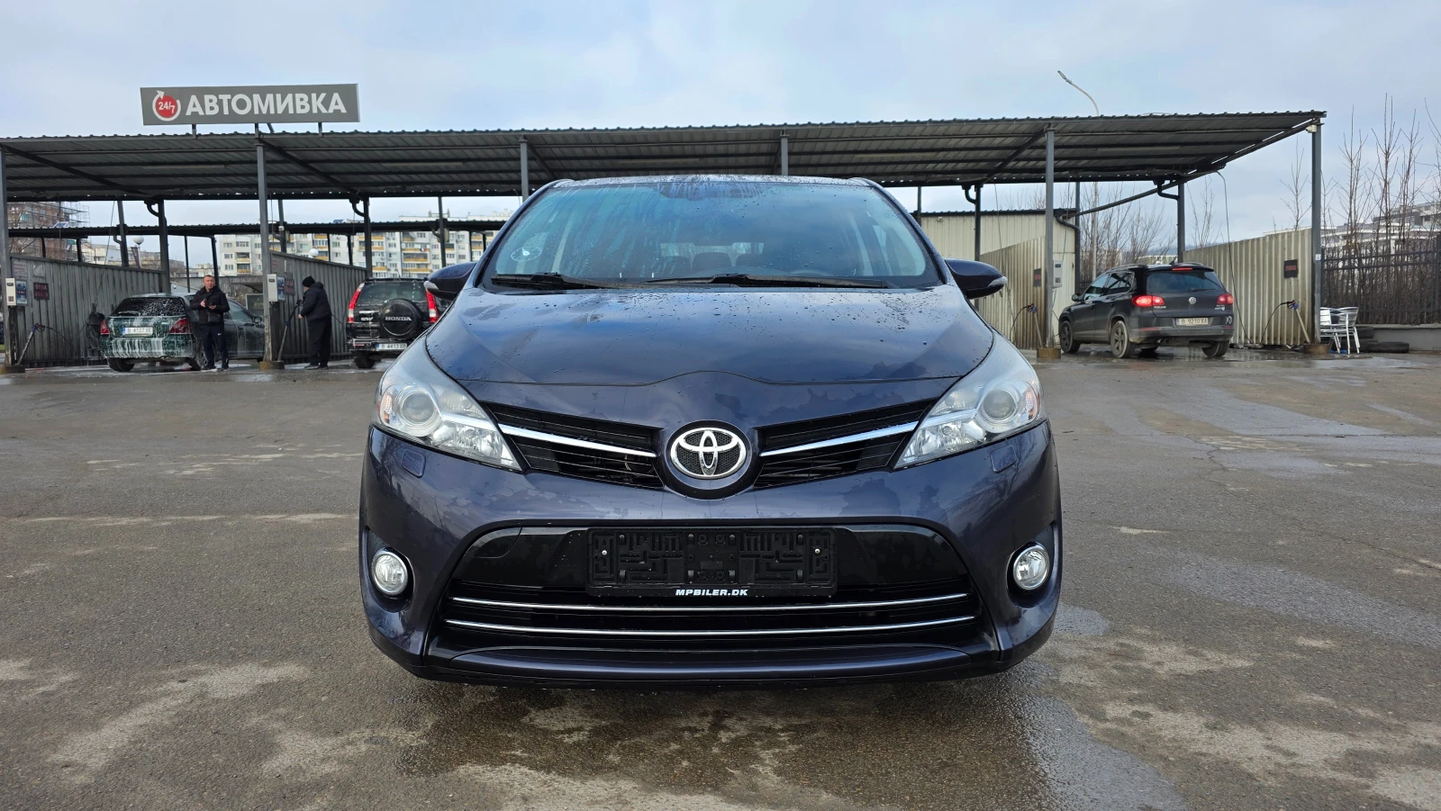Toyota Verso УНИКАТ/FACE LIFT, снимка 2 - Автомобили и джипове - 54416932