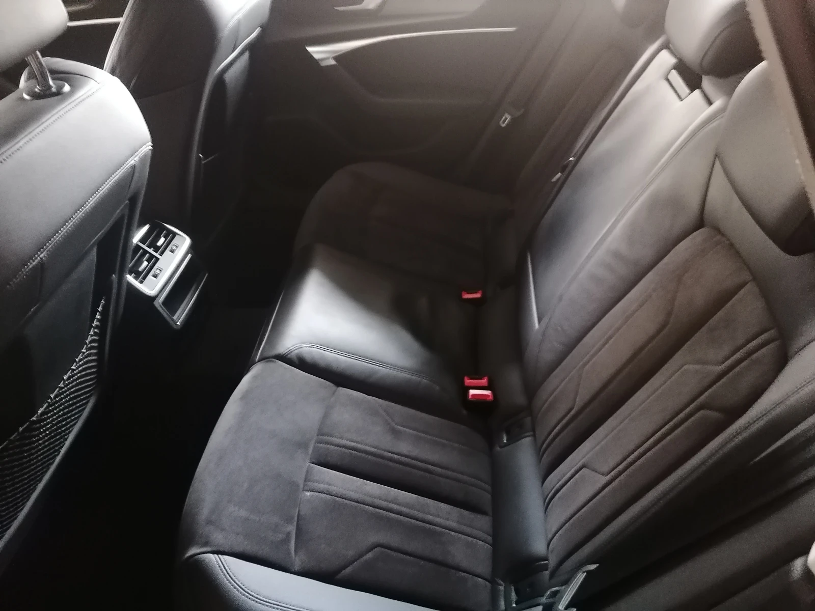 Audi A6 Allroad Avant 40 TDI sport, снимка 11 - Автомобили и джипове - 54479015