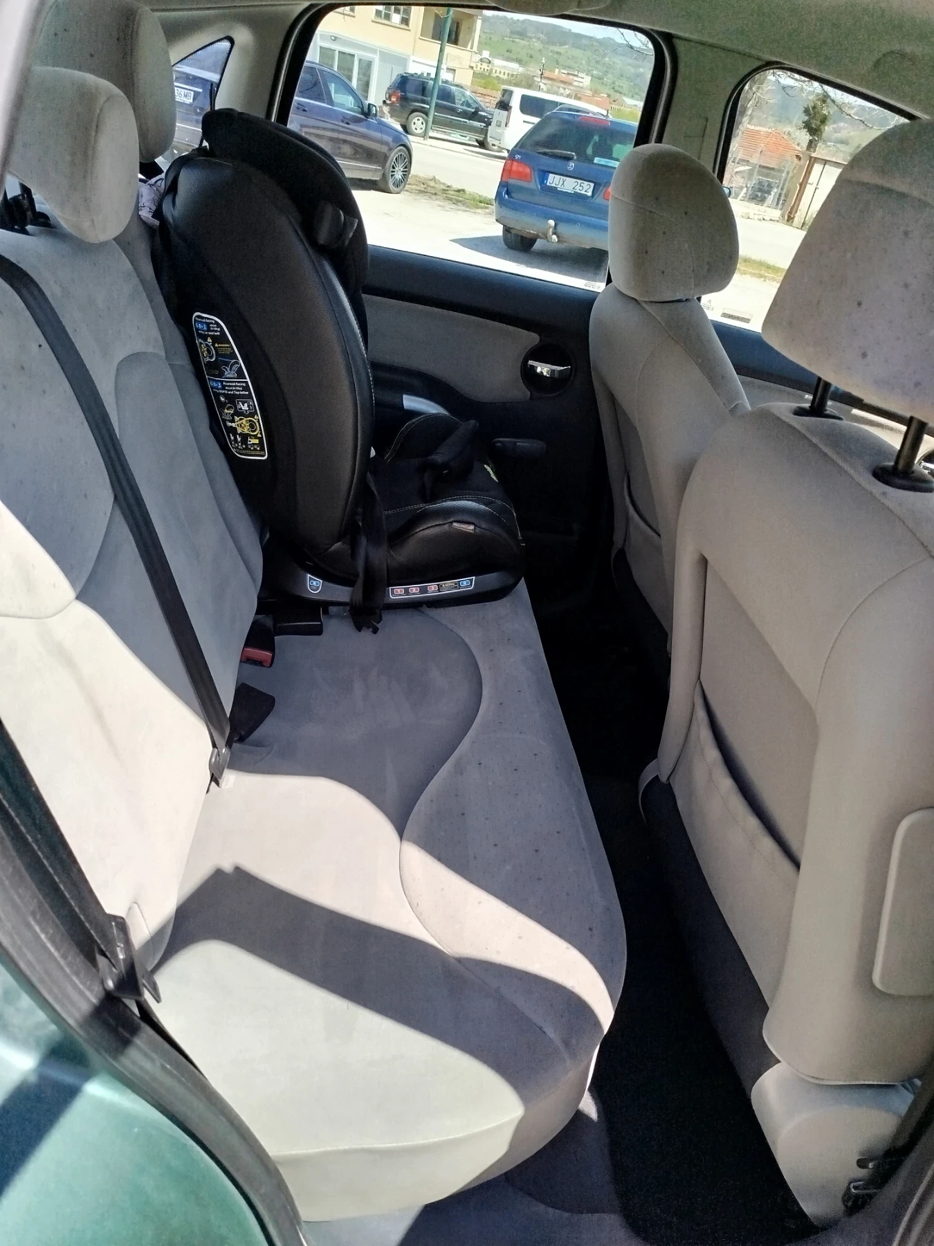 Citroen C3, снимка 8 - Автомобили и джипове - 54493981