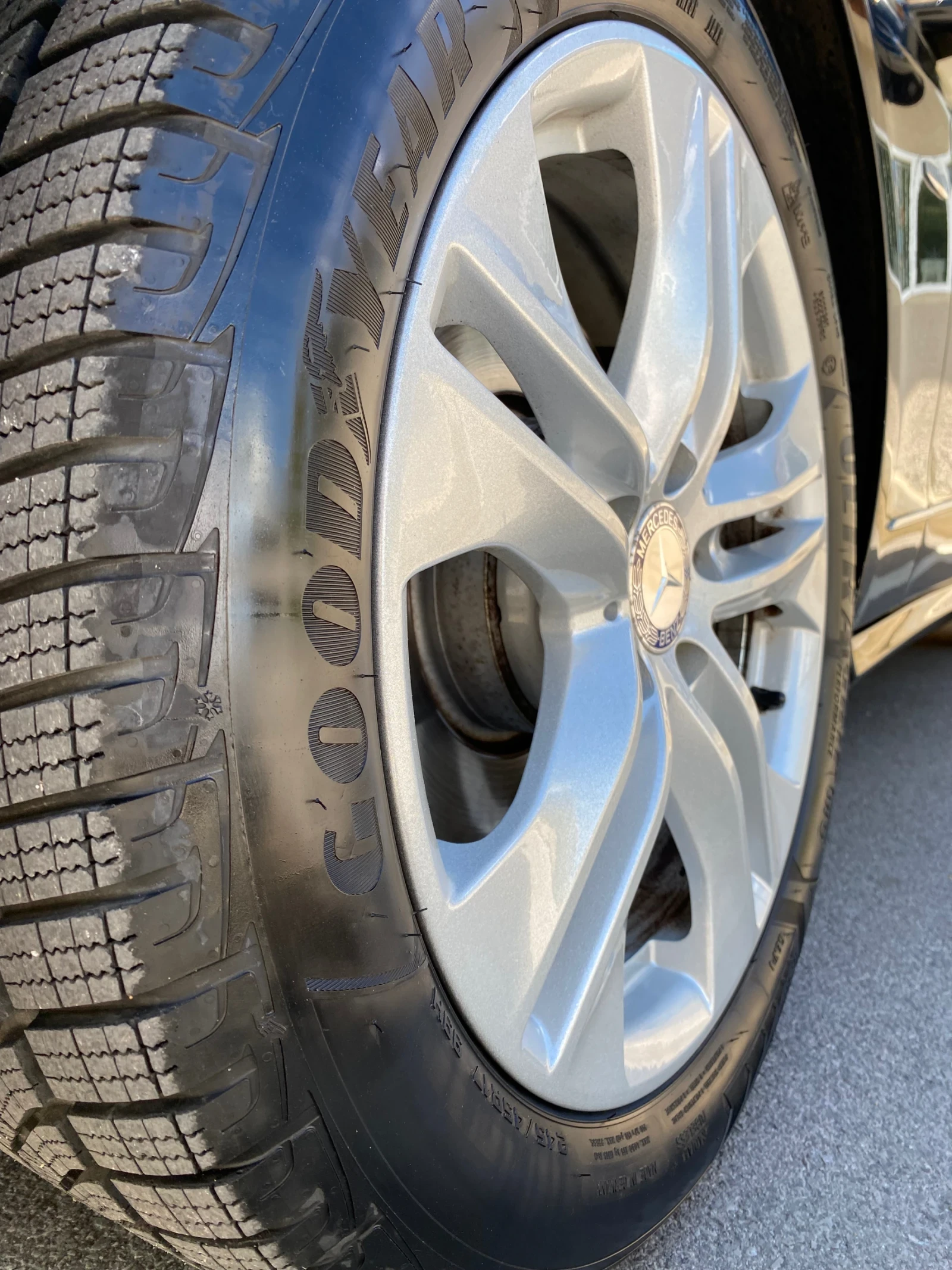 Mercedes-Benz E 350 CDI BlueEfficiency 231hp, снимка 6 - Автомобили и джипове - 54692365