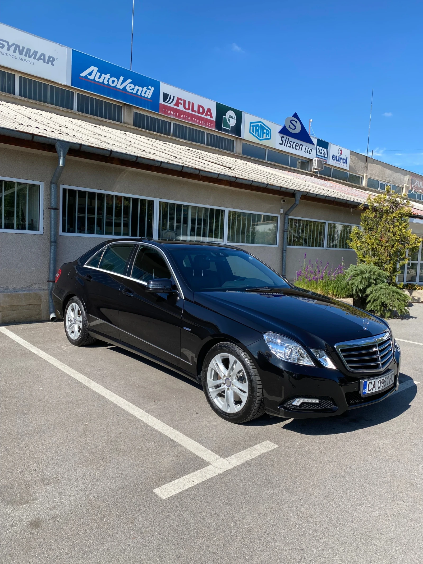 Mercedes-Benz E 350 CDI BlueEfficiency 231hp, снимка 3 - Автомобили и джипове - 54692365