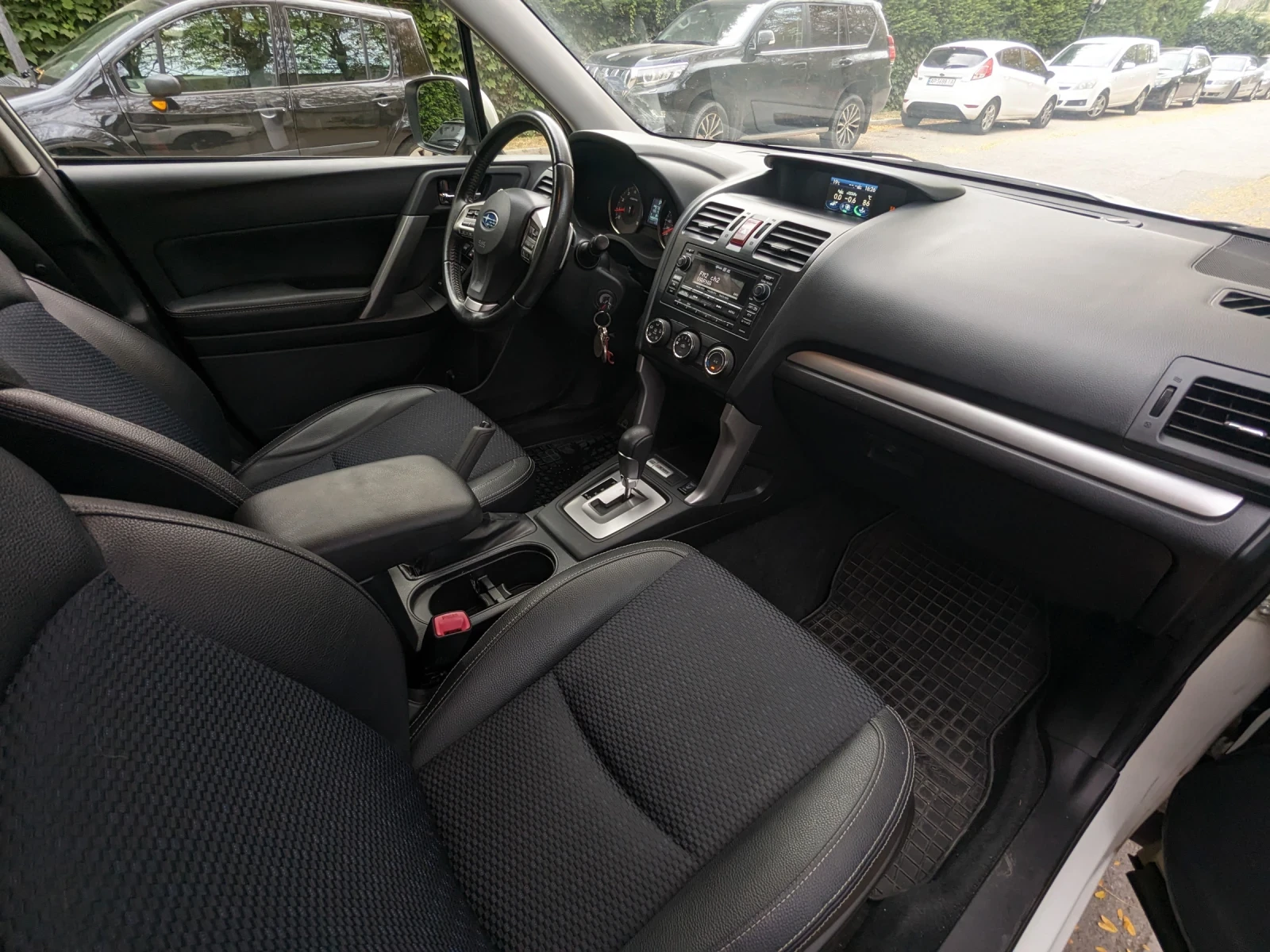 Subaru Forester XT, снимка 12 - Автомобили и джипове - 54734483