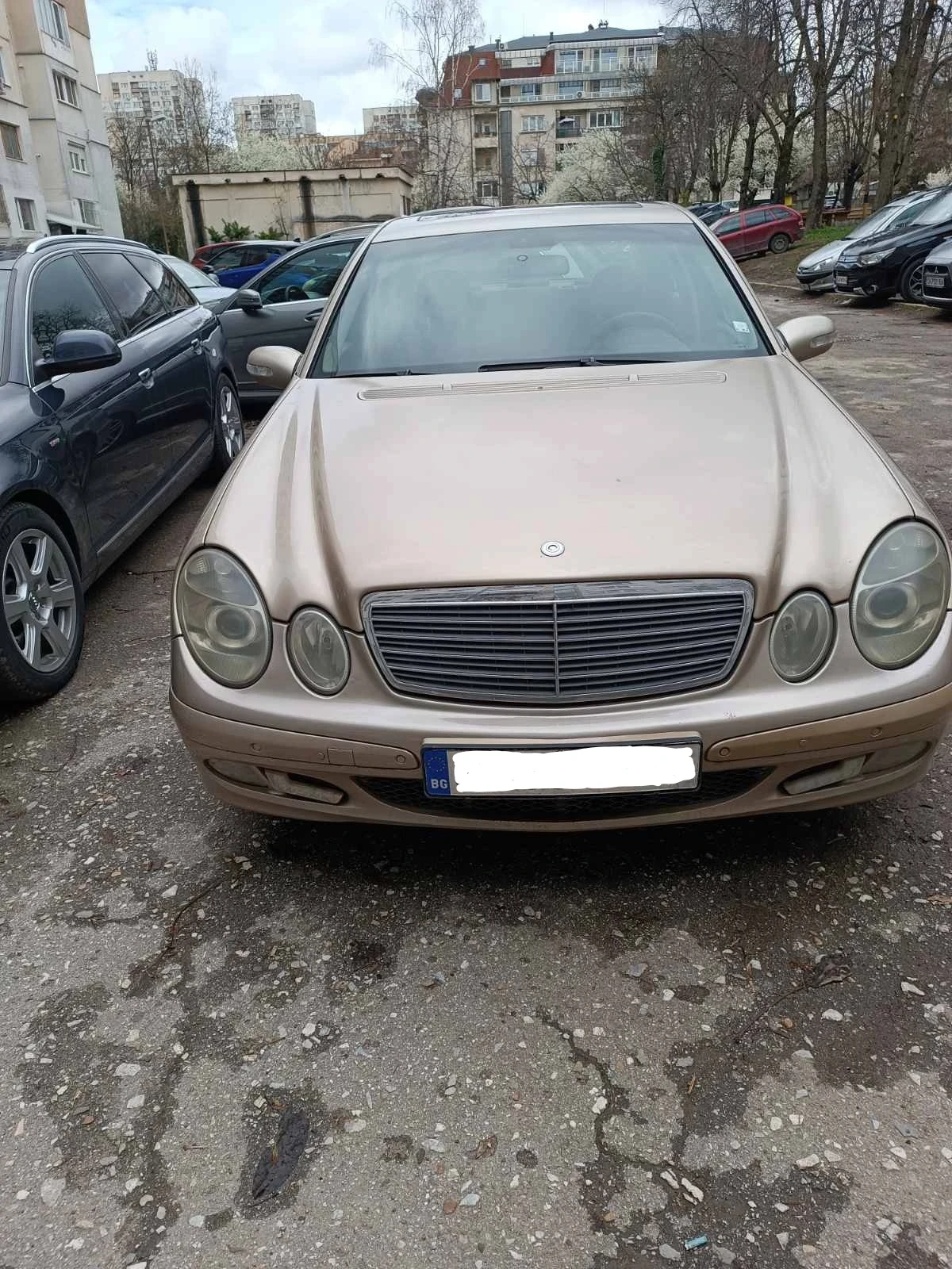Mercedes-Benz E 220