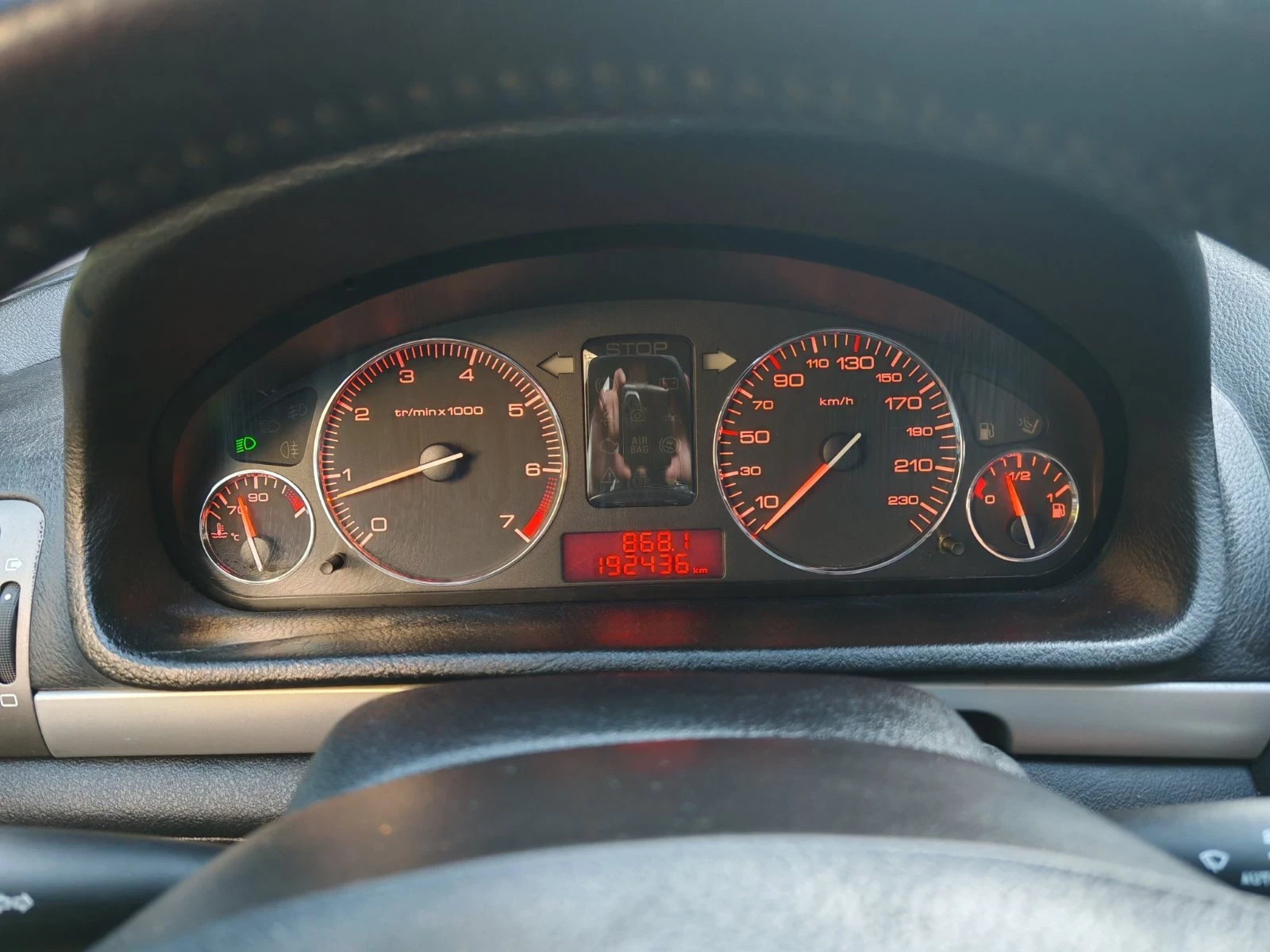 Peugeot 407 1.8 16v ГАЗ, снимка 10 - Автомобили и джипове - 54965141