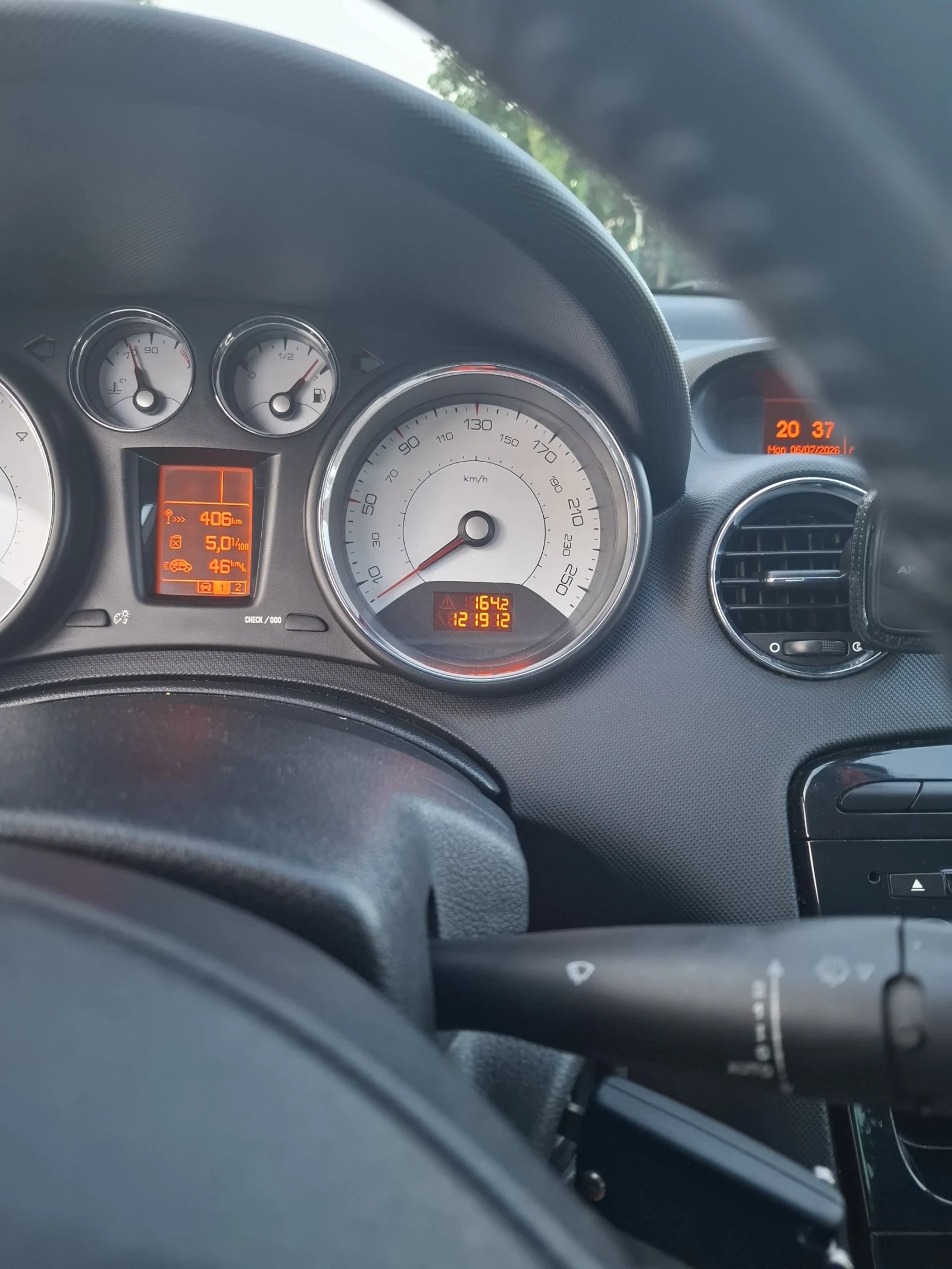 Peugeot 308 СС, снимка 8 - Автомобили и джипове - 55351525